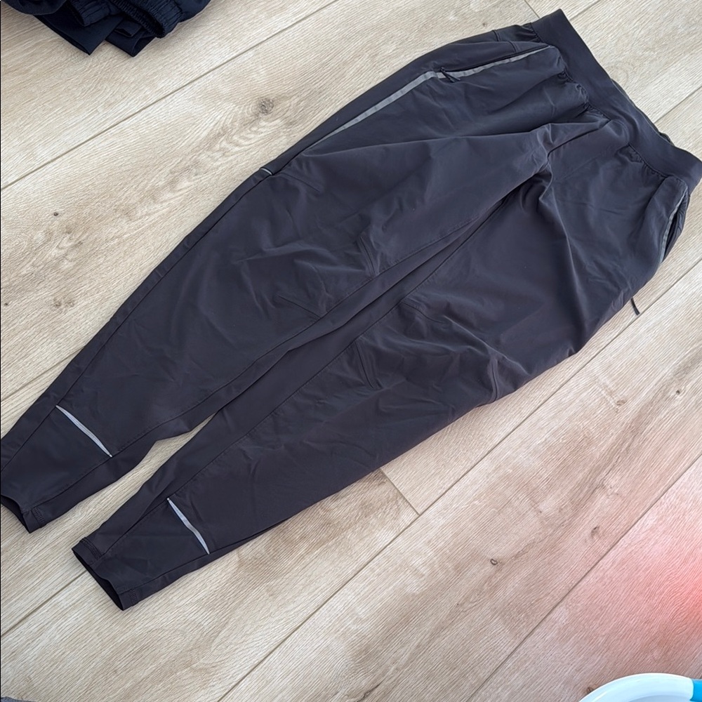Men’s Lululemon Jogger Pants